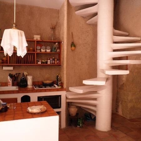 Maison De L'Etang De Thau Бузиг Екстериор снимка